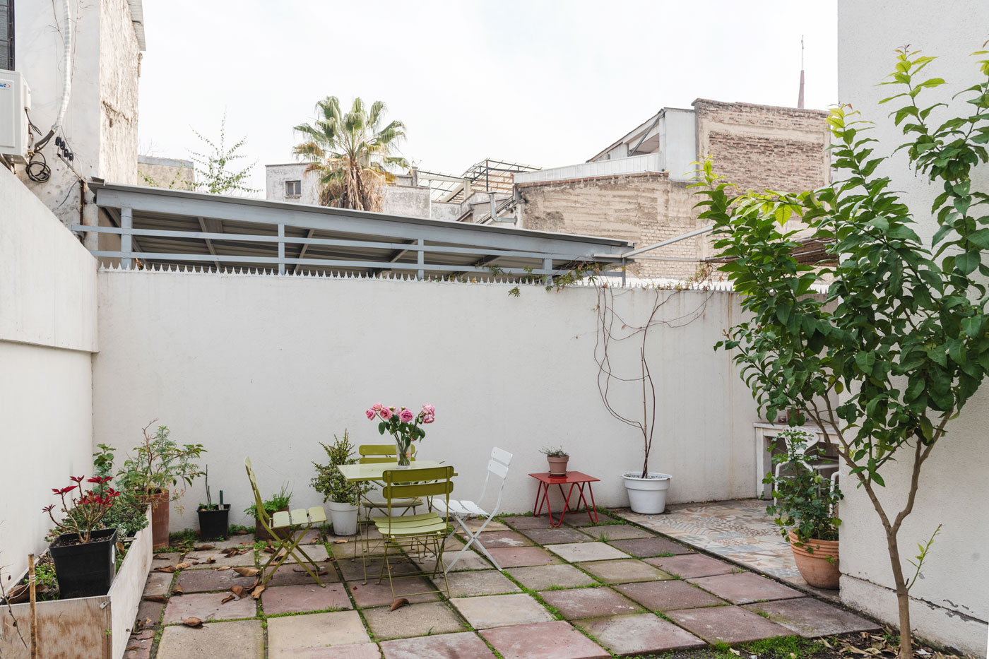 DÚPLEX EN PRIMER PISO CON PATIO - FVB