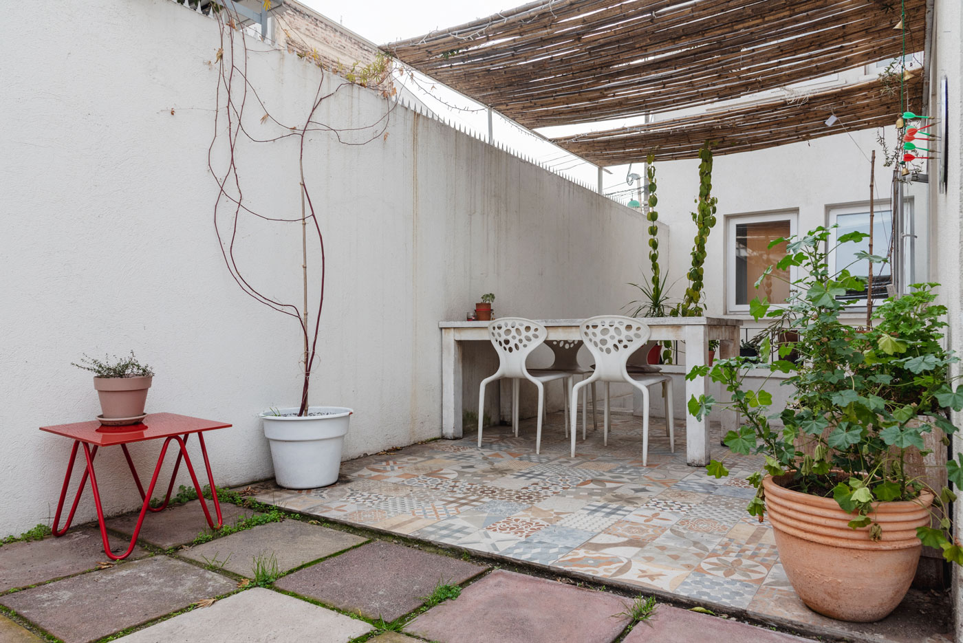 DÚPLEX EN PRIMER PISO CON PATIO - FVB